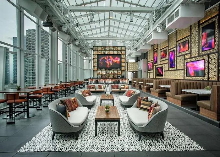 Thewit By Suiteness Hotel